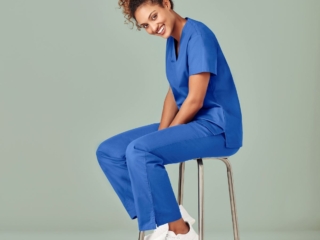 SCRUBS